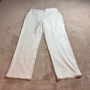 NWT L.L.Bean Perfect Fit Straight Leg Pants White Casual Preppy Women’s L Reg